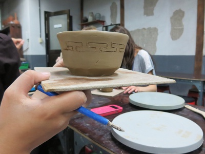 Making pottery 09.jpg